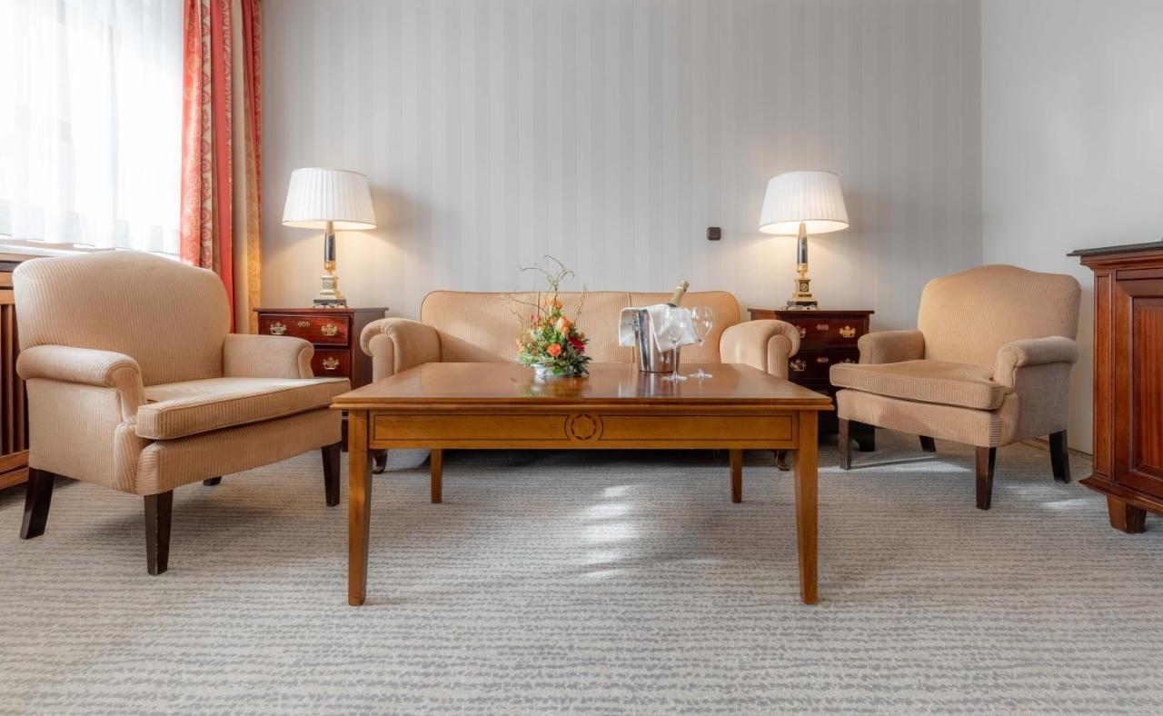 Hotel Engel Hambourg Extérieur photo