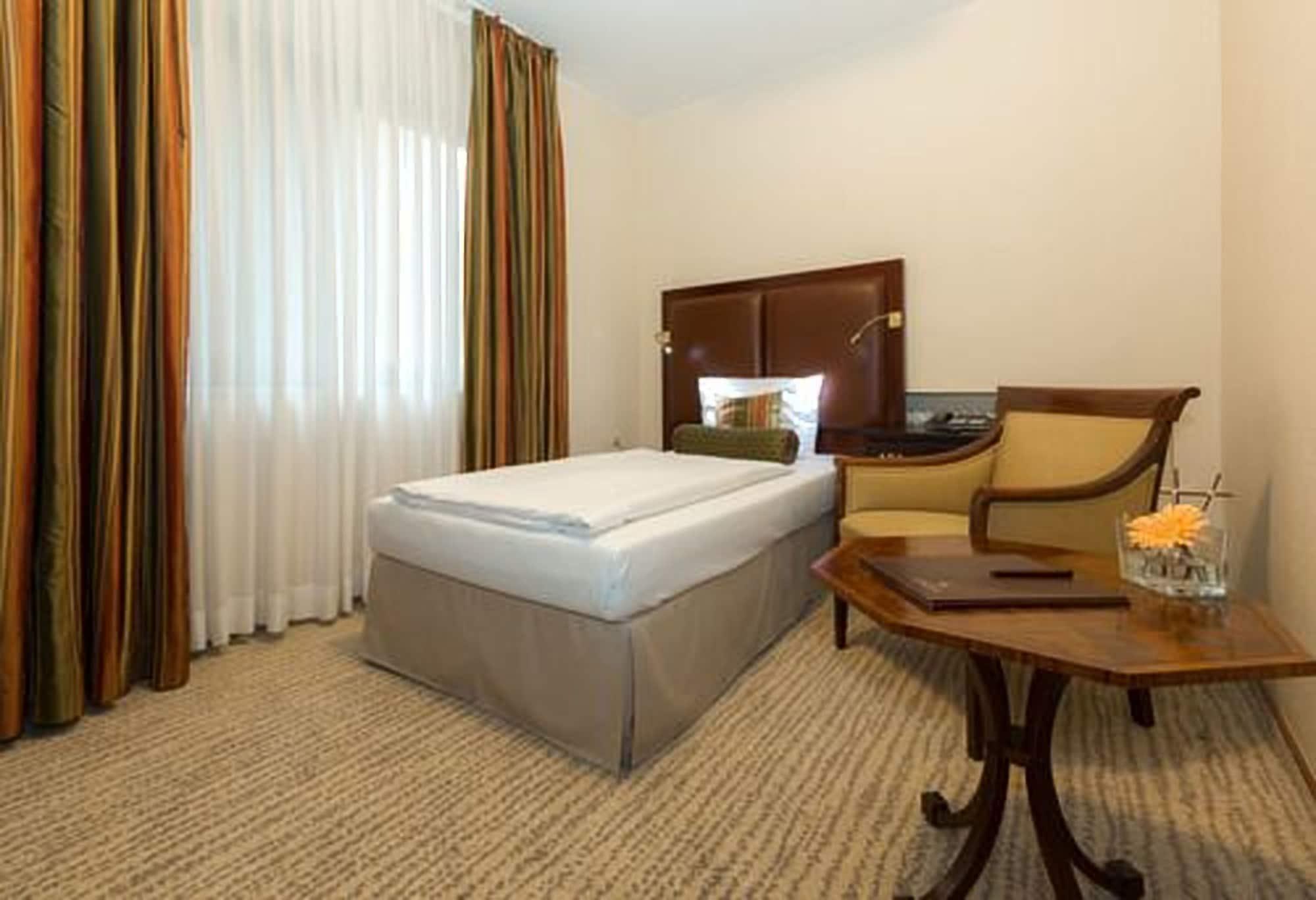 Hotel Engel Hambourg Extérieur photo